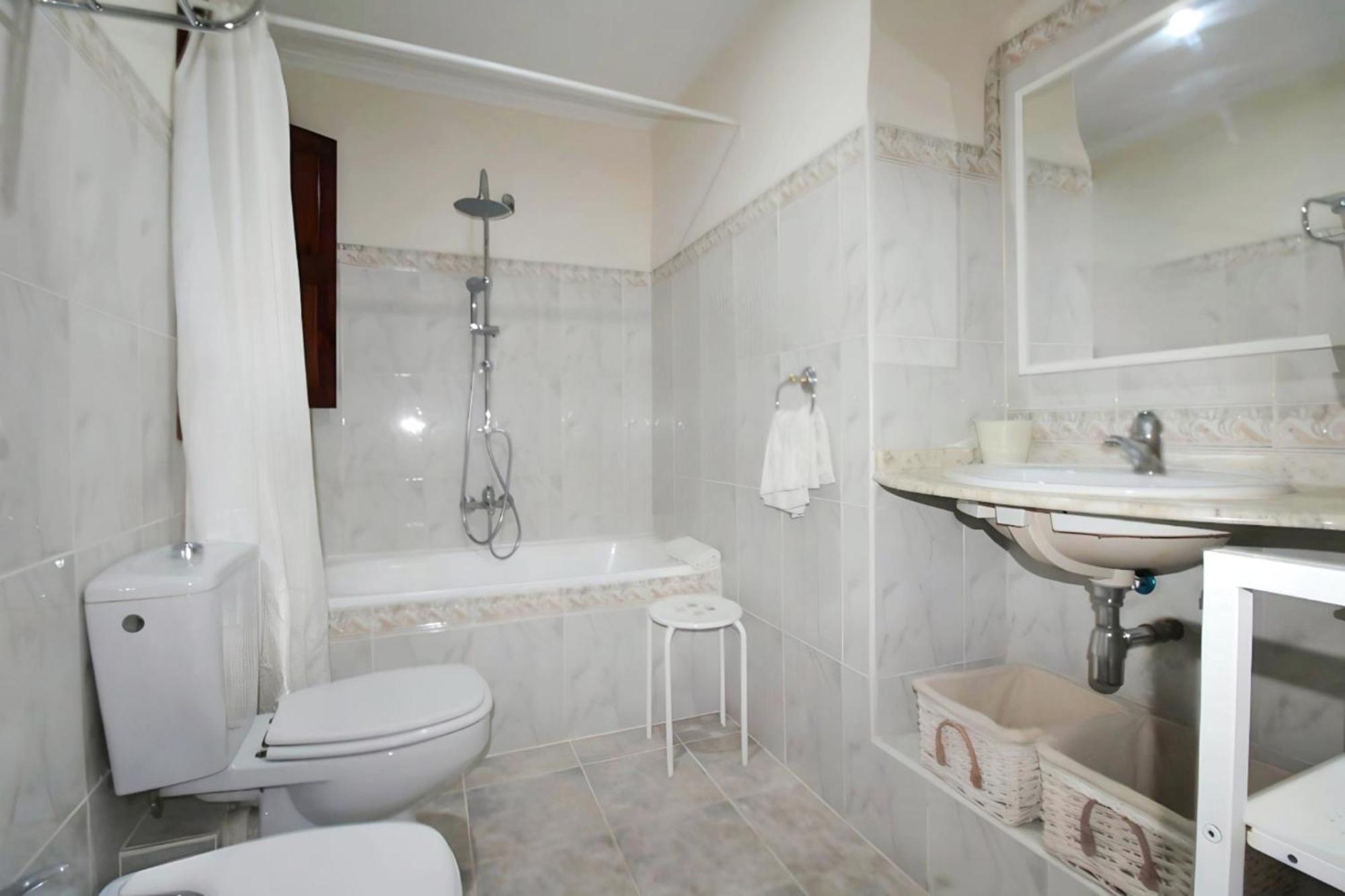 Apartamento Reformado Cerca De La Plaza Redonda Valencia Exterior foto